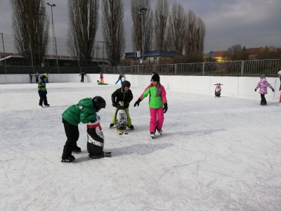 2022-03 Eislaufen_37